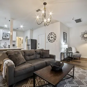 Apartment Newly Remodeled Luxurious 2 Bedroom 2Bt In Dt Sacramento